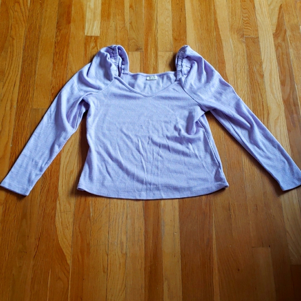 Lavender sweater (4 for 13$)